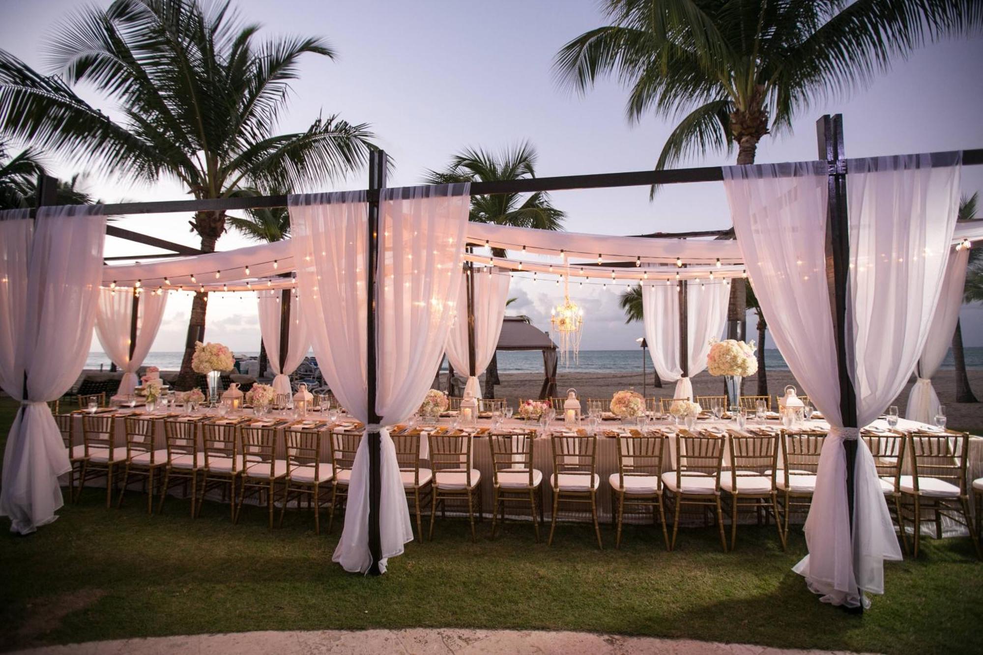 סן חואן Courtyard By Marriott Isla Verde Beach Resort מראה חיצוני תמונה