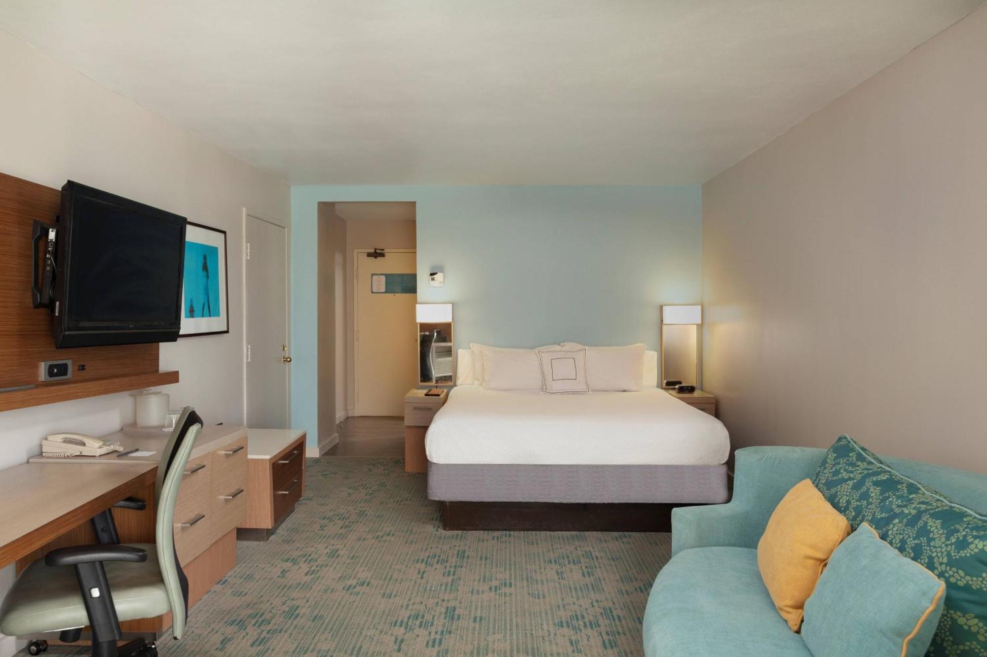 סן חואן Courtyard By Marriott Isla Verde Beach Resort מראה חיצוני תמונה